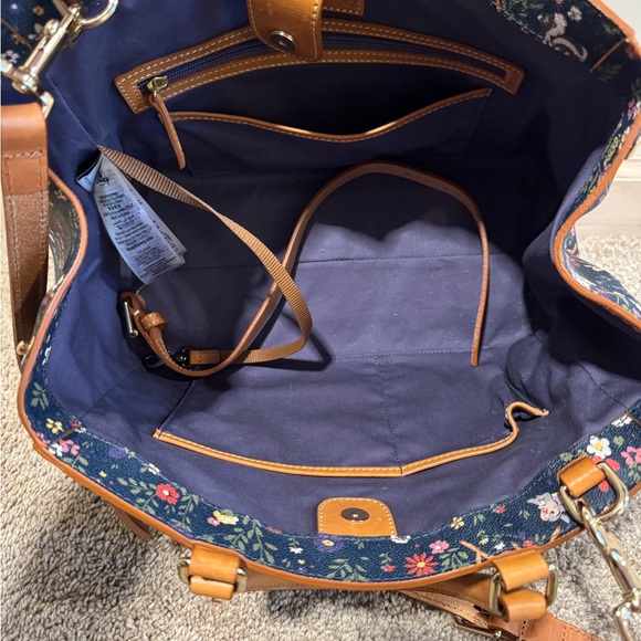 Dooney & Bourke bambi Crossbody Bag with Floral Print - Picture 4 of 8